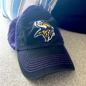 New without Tags 47 Brand Closer Cap NFL Minnesota Vikings Football Small Medium